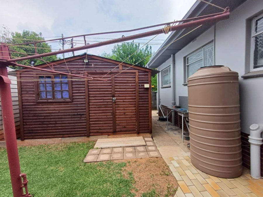 4 Bedroom Property for Sale in Flamwood North West